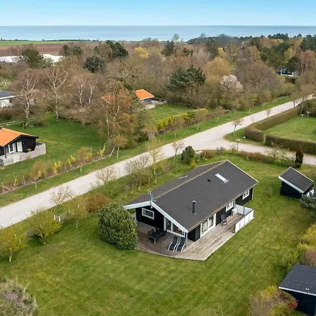 3 Bedroom In Samso Nordby (Midtjylland)