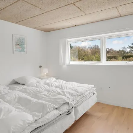 3 Bedroom In Samso Holiday home *