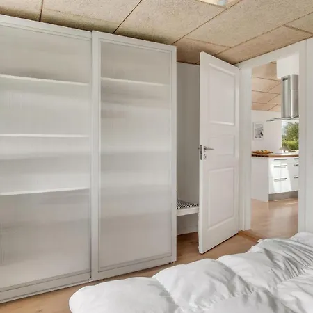 3 Bedroom In Samso Nordby (Midtjylland)