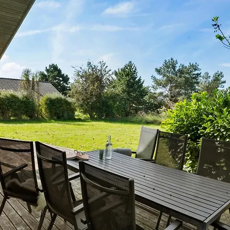 3 Bedroom In Samso Nordby (Midtjylland)