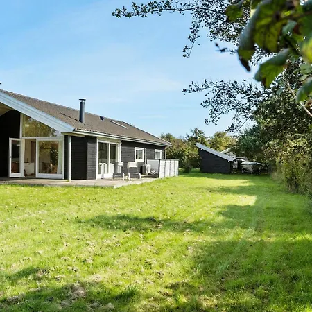 3 Bedroom In Samso Holiday home